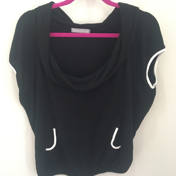 Cowl neck short sleeve sweater - Picture 2 of 4